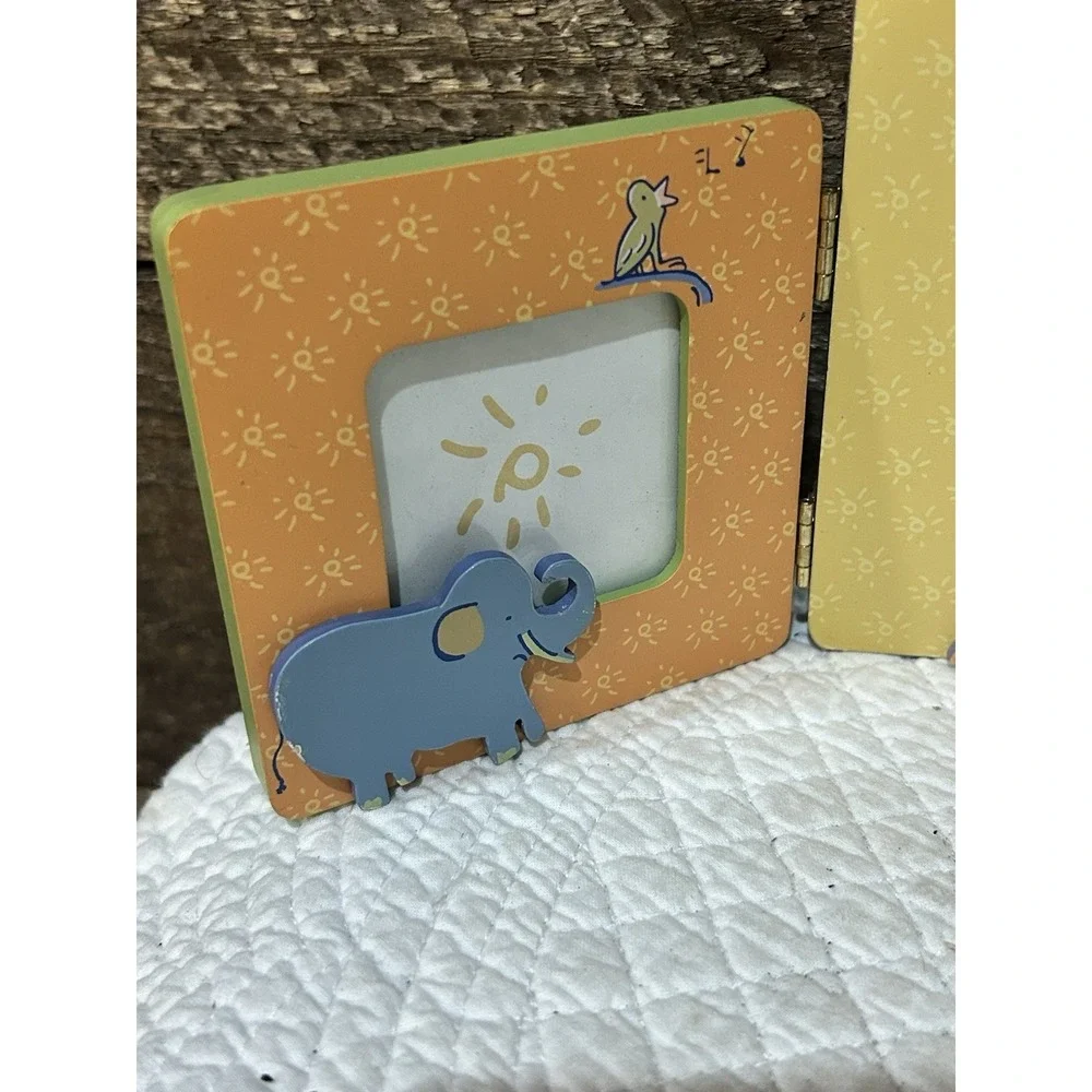 VINTAGE Carters John Lennon Yoko Ono Baby Animals Trifold Photo Frame 1999 Read